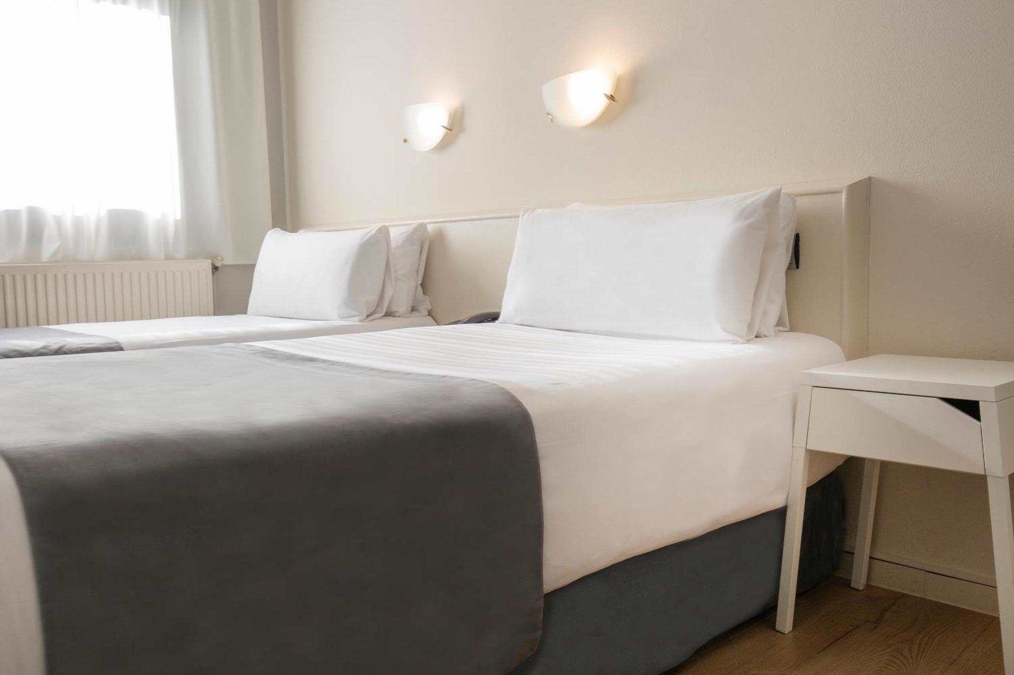 Hotel Camel Lot Pas De La Casa Phòng bức ảnh